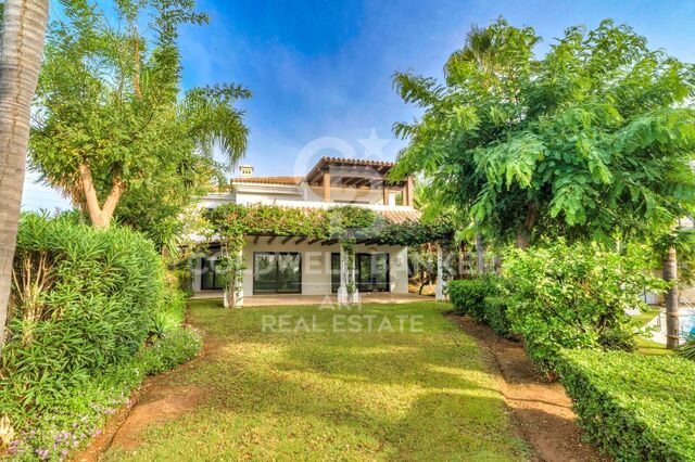Wonderful luxury villa in Lomas de Magna Marbella, Golden Mile