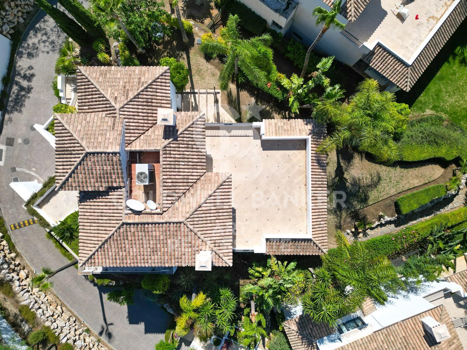 Luxusvilla in Lomas de Magna Marbella, Goldene Meile