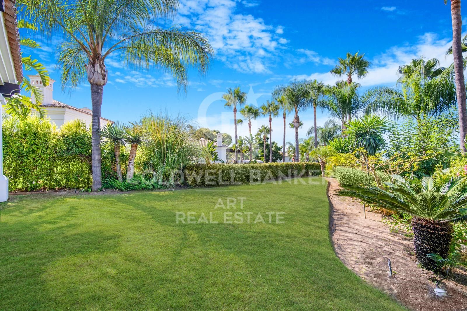 Luxusvilla in Lomas de Magna Marbella, Goldene Meile