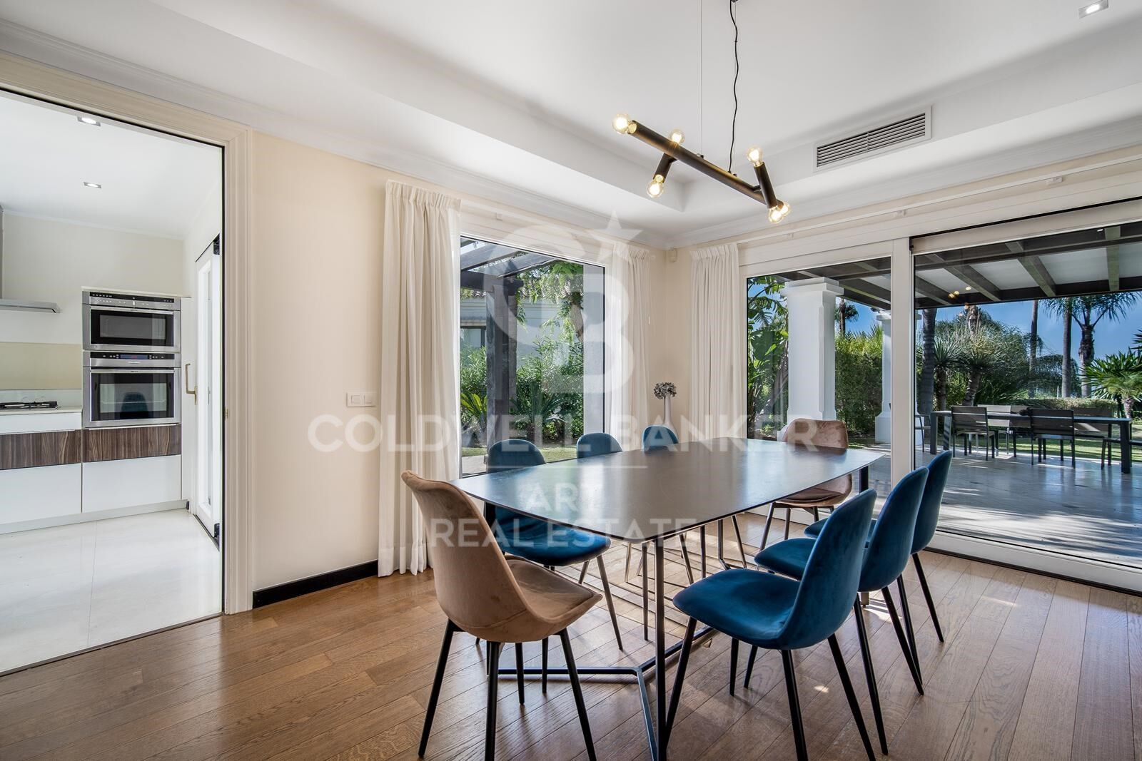 Luxusvilla in Lomas de Magna Marbella, Goldene Meile
