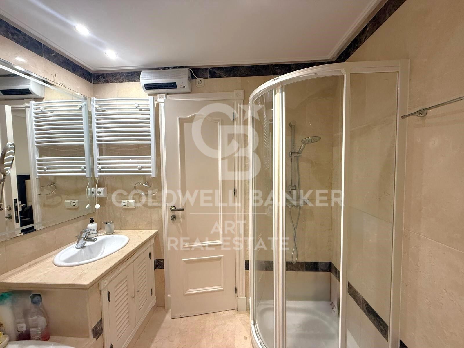 Charming ground floor apartment in Dominion Beach, Estepona