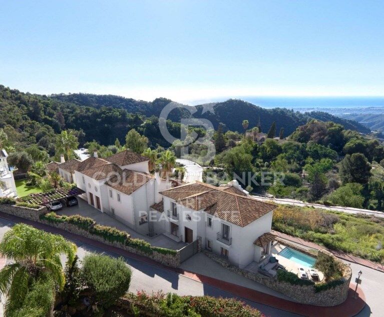 Viviendas de lujo con vistas panorámicas en un entorno natural único, Istán, Marbella