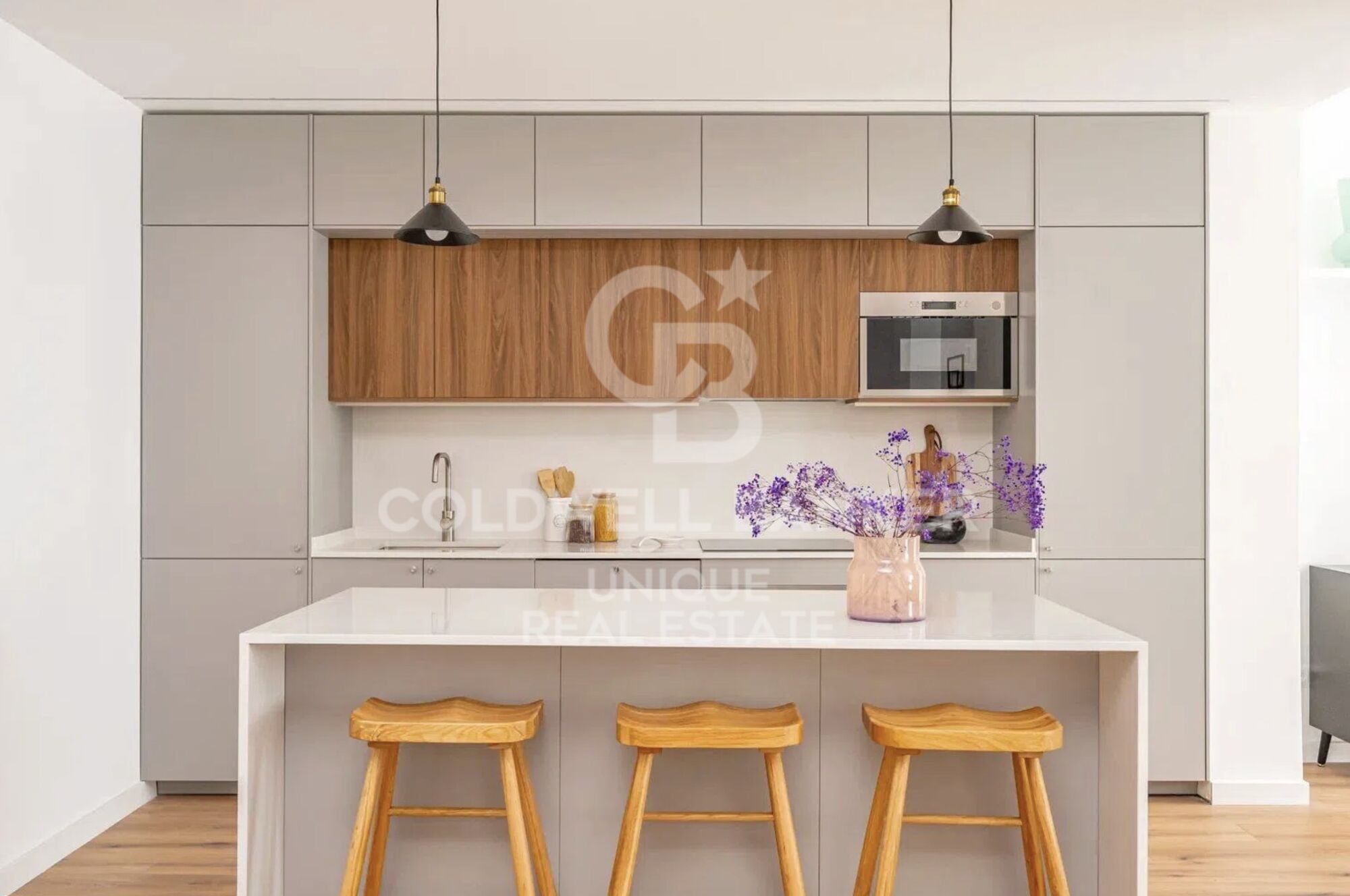 Exklusive Außenwohnung mit 4 Schlafzimmern im Herzen von Madrid