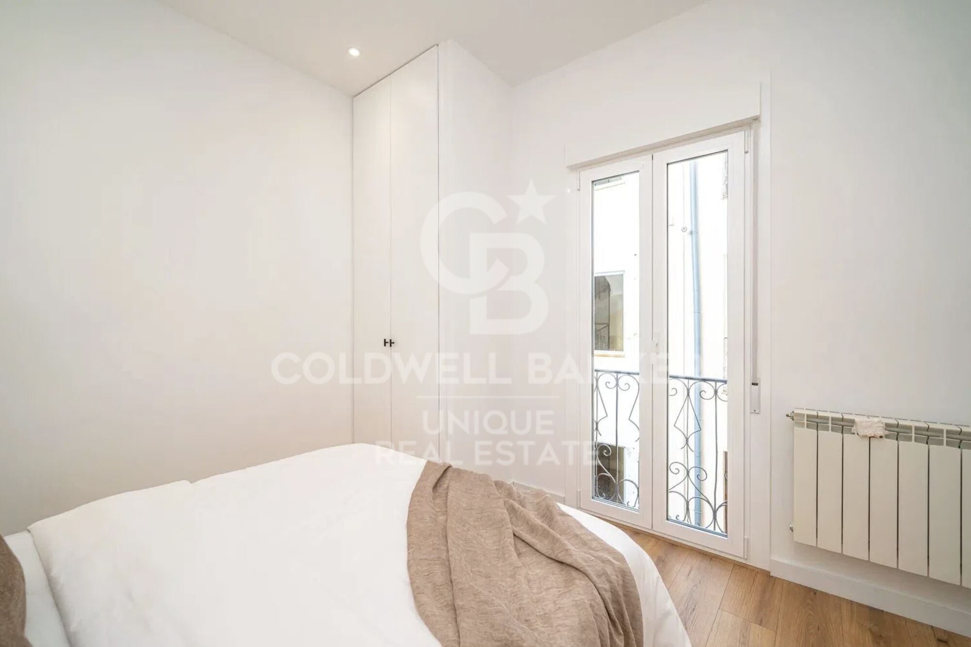 Exclusivo piso exterior de 4 habitaciones en pleno centro de Madrid
