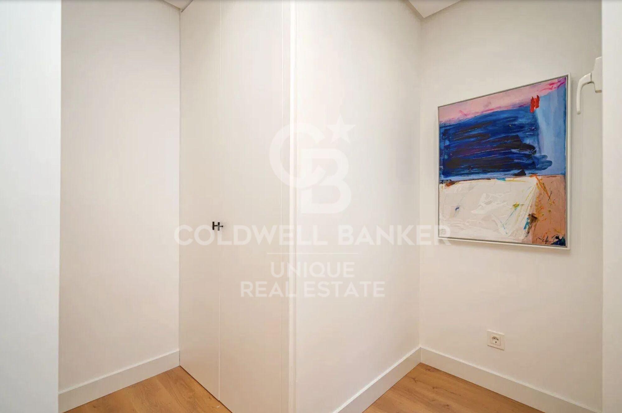 Appartement extérieur rénové exclusif avec 2 chambres dans le centre de Madrid