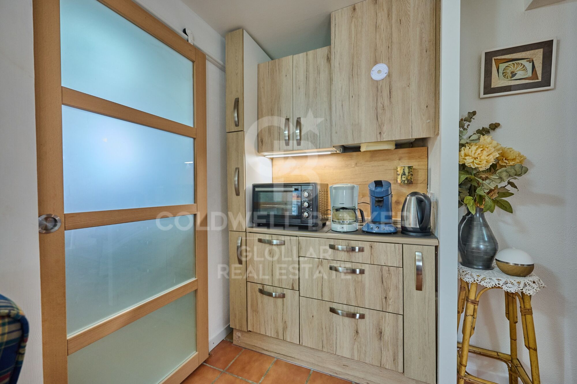 Apartment 2 Bedrooms Sale Enveitg