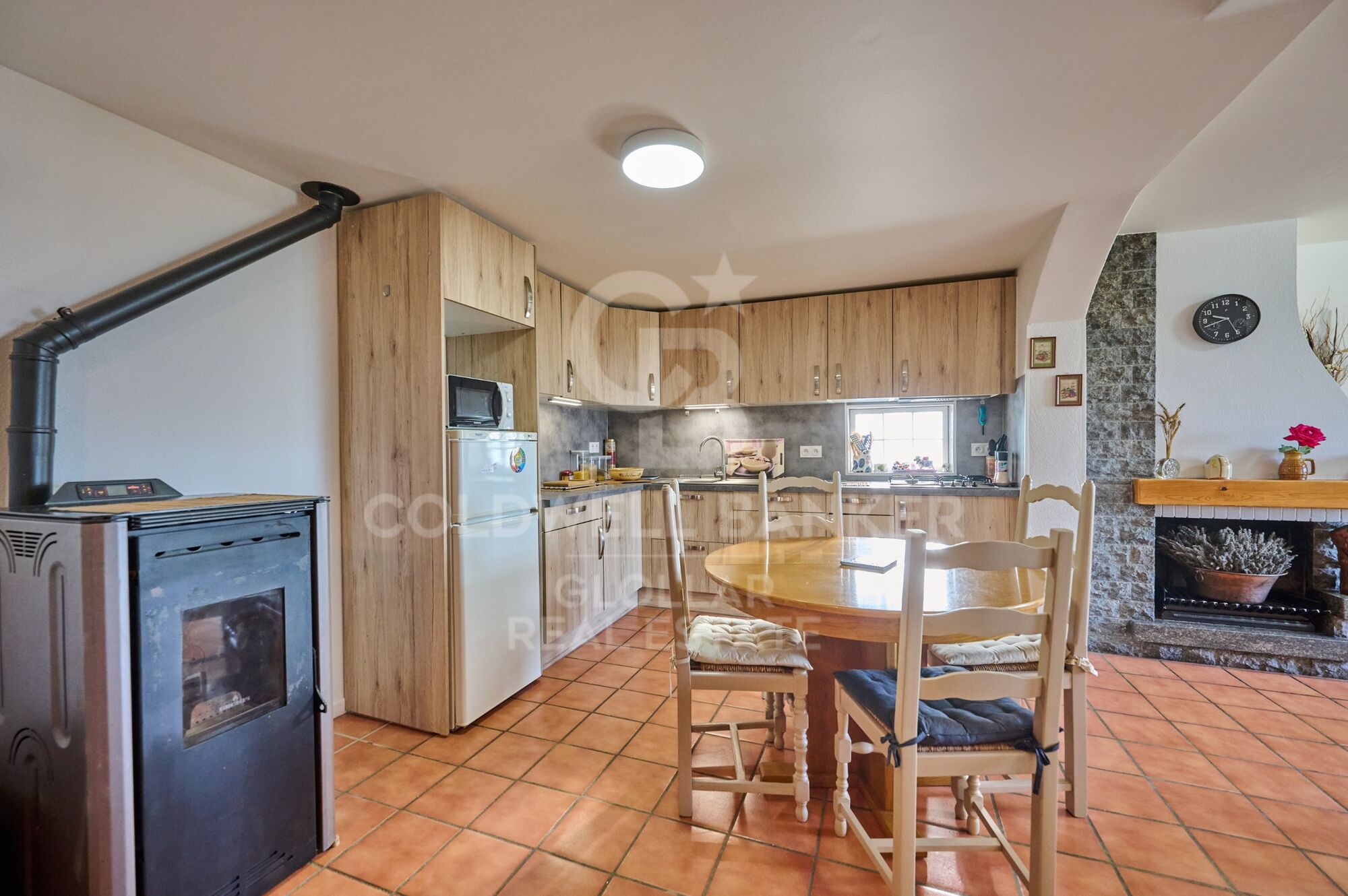 Appartement 3 Pièces Acheter Enveitg