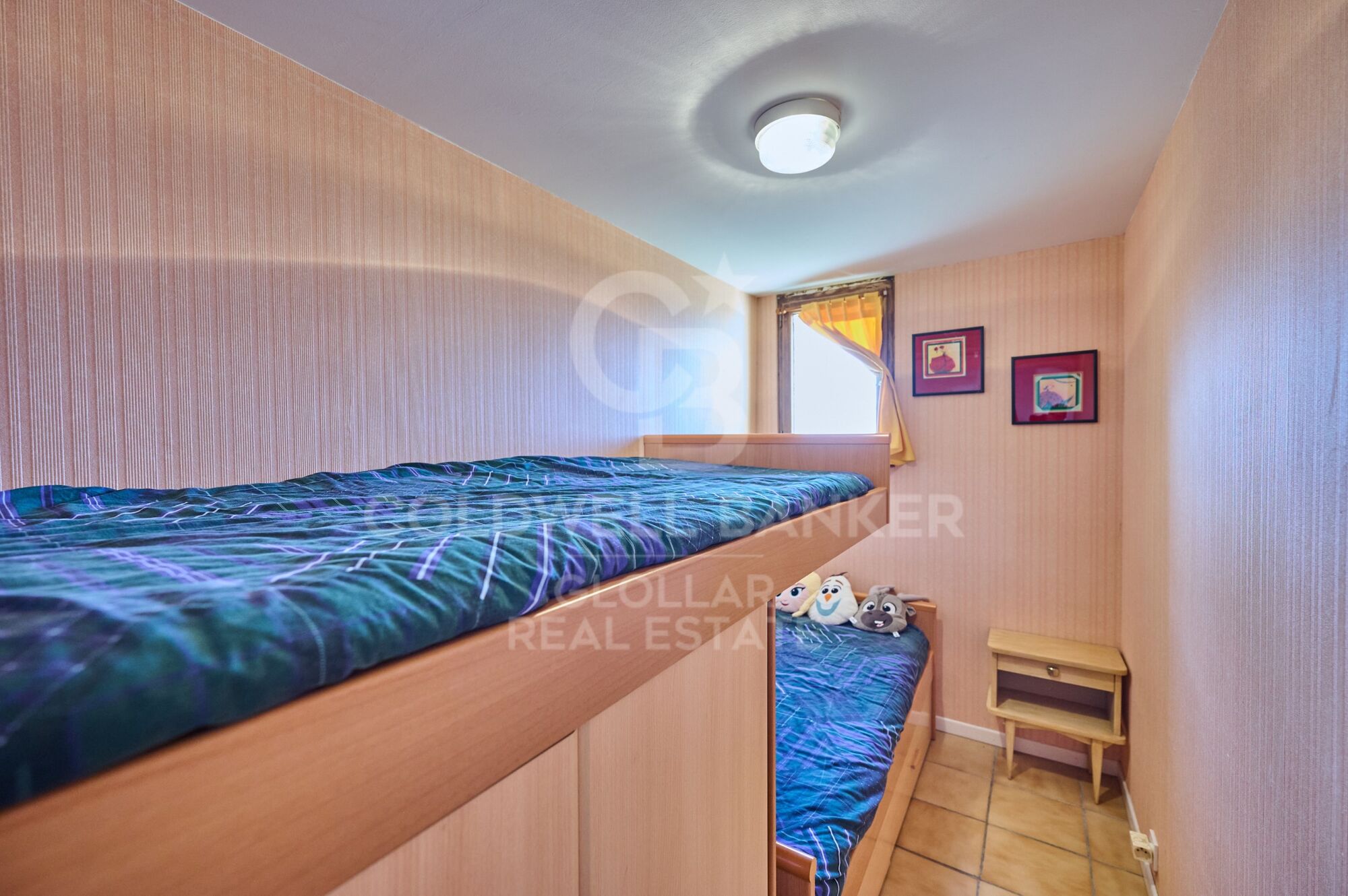 Appartement 3 Pièces Acheter Enveitg