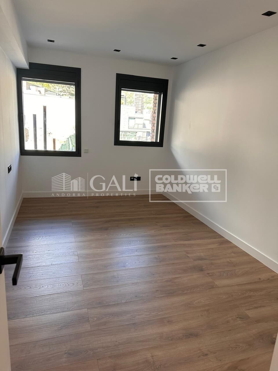 Apartment 4 Bedrooms Rent Andorra la Vella