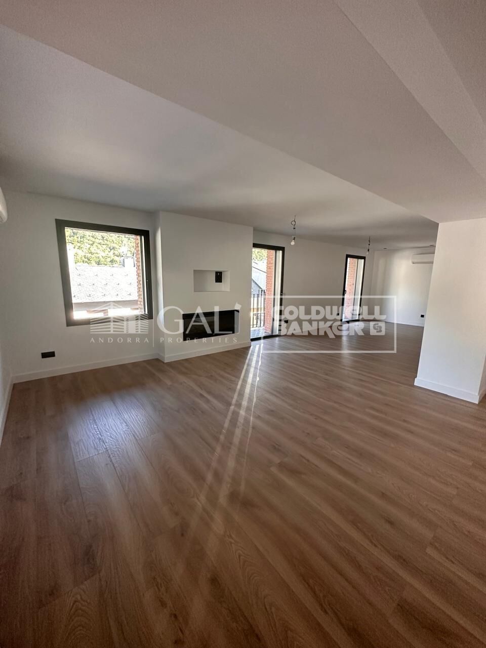 Apartment 4 Bedrooms Rent Andorra la Vella
