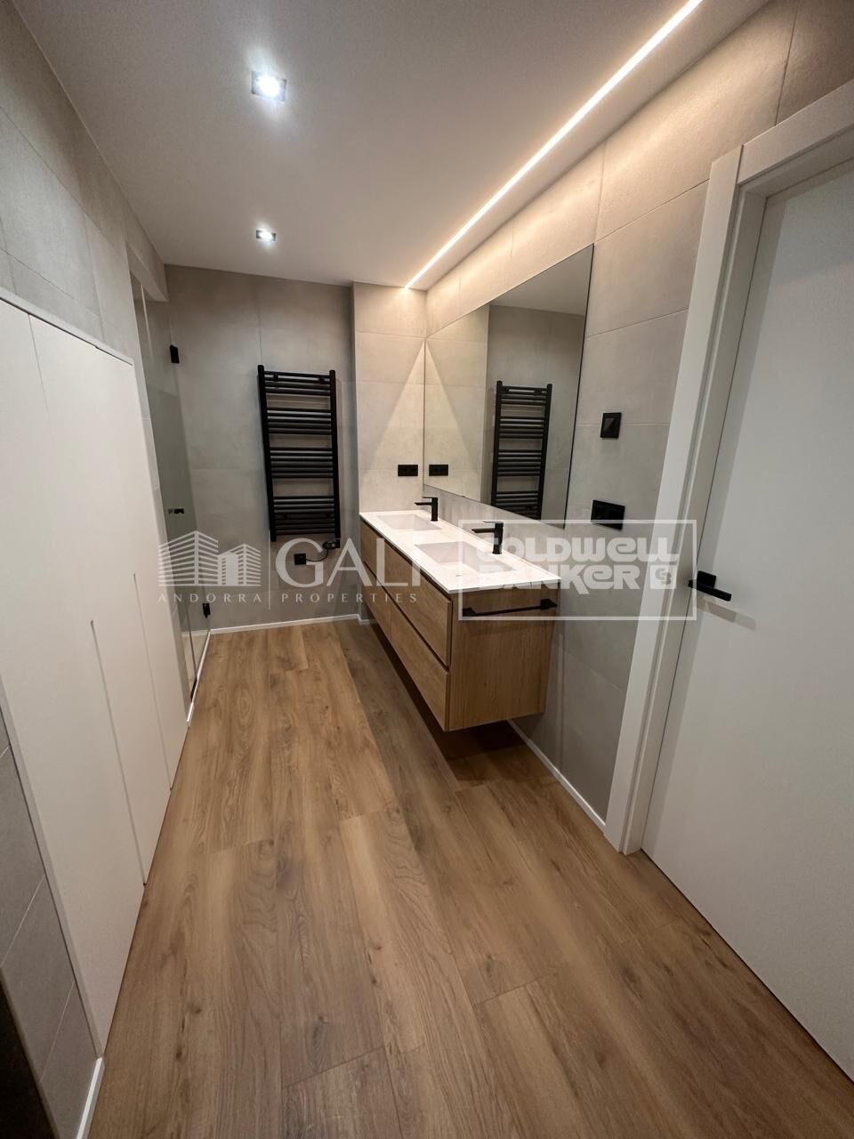 Apartment 4 Bedrooms Rent Andorra la Vella
