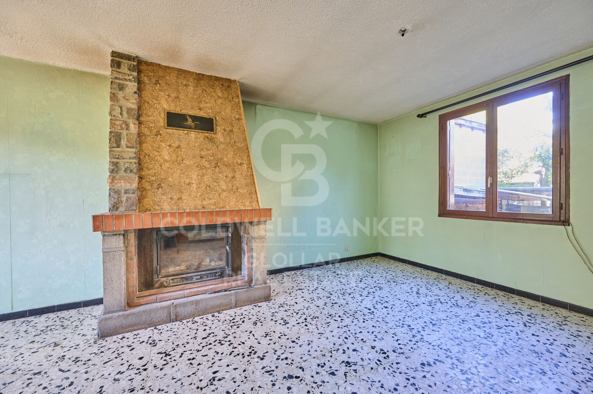 House 7 Bedrooms Sale Bourg-Madame