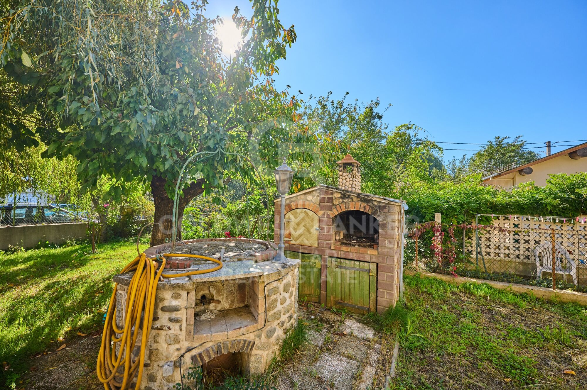 House 7 Bedrooms Sale Bourg-Madame