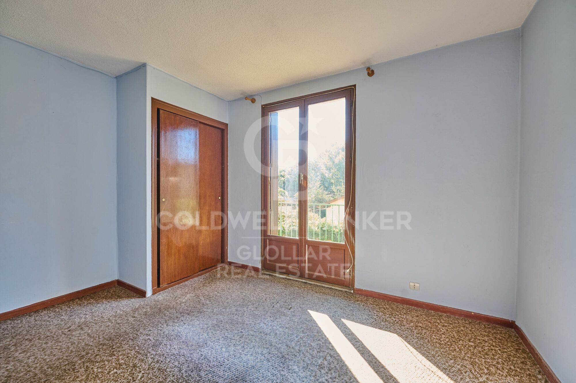 House 7 Bedrooms Sale Bourg-Madame