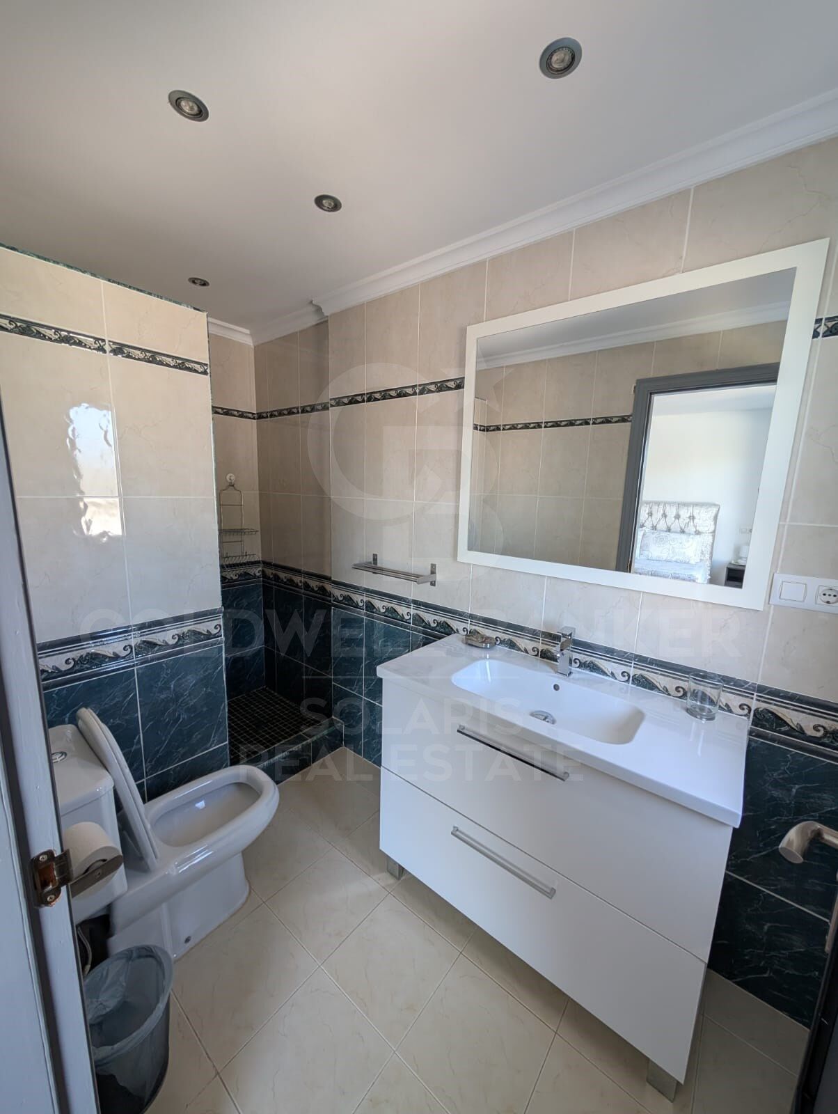 Luxury 7 bedroom villa in a quiet area of Javea