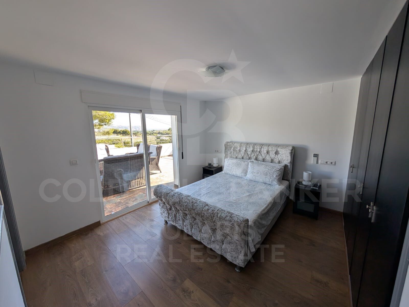 Luxury 7 bedroom villa in a quiet area of Javea