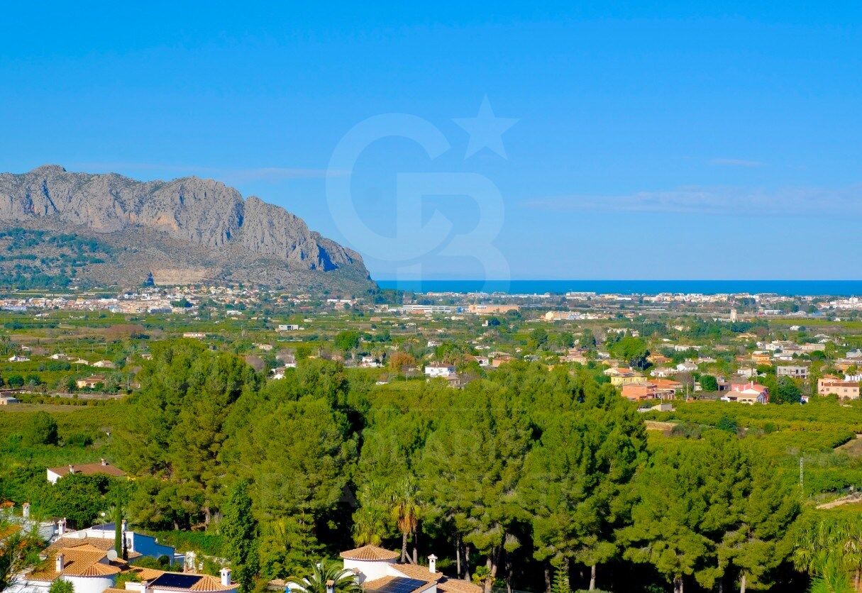 Moderna villa Segaria con vistas al mar en Pedreguer, Costa Blanca
