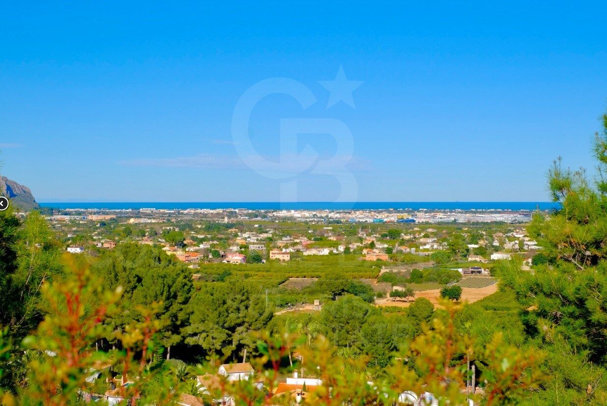 Moderne Segaria-Villa mit Meerblick in Pedreguer, Costa Blanca
