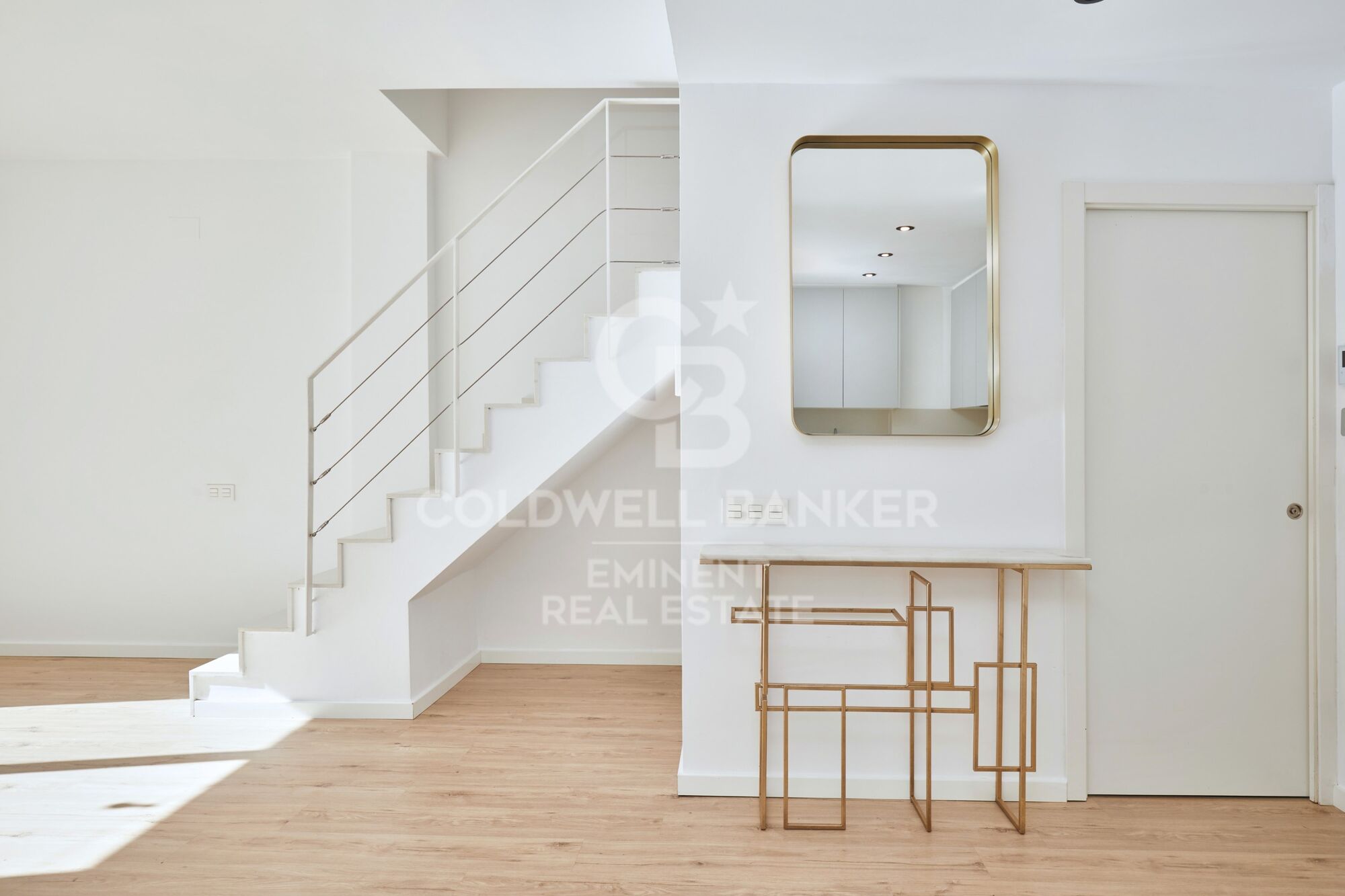 Duplex avec jardin dans la rue Pavia, immeuble de 2020