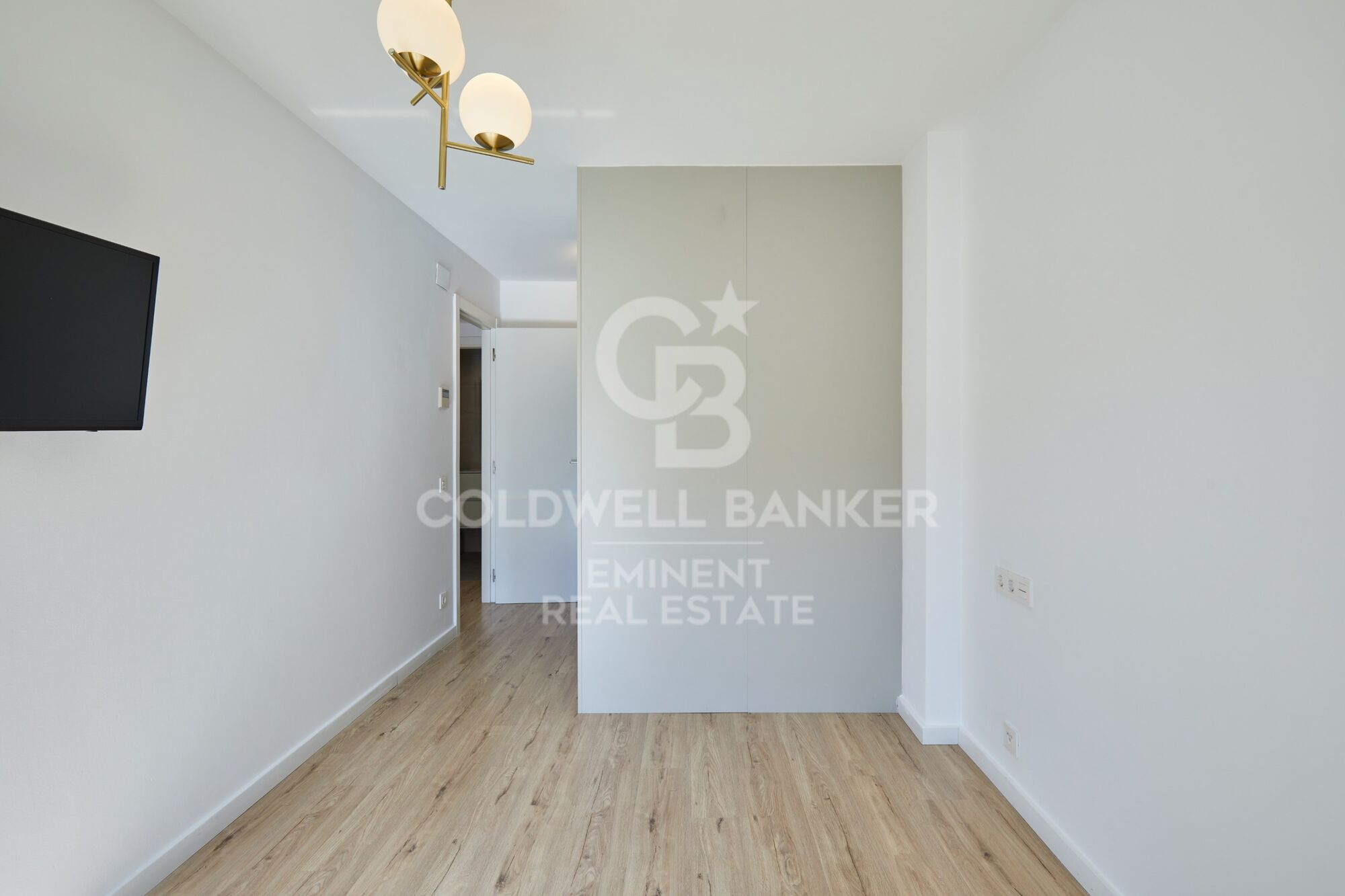 Duplex avec jardin dans la rue Pavia, immeuble de 2020