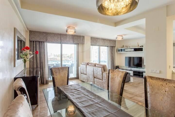 Erleben Sie die Essenz des Mittelmeers in Salacia, El Arenal