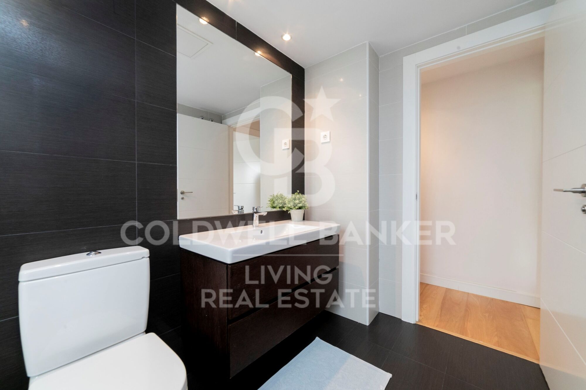 Town House 6 Bedrooms Triplex Sale Boadilla del Monte