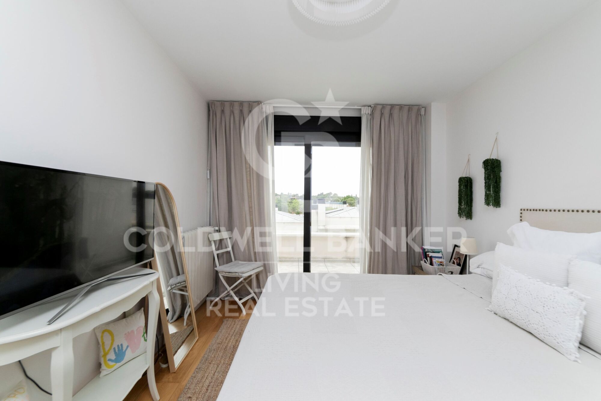 Town House 6 Bedrooms Triplex Sale Boadilla del Monte