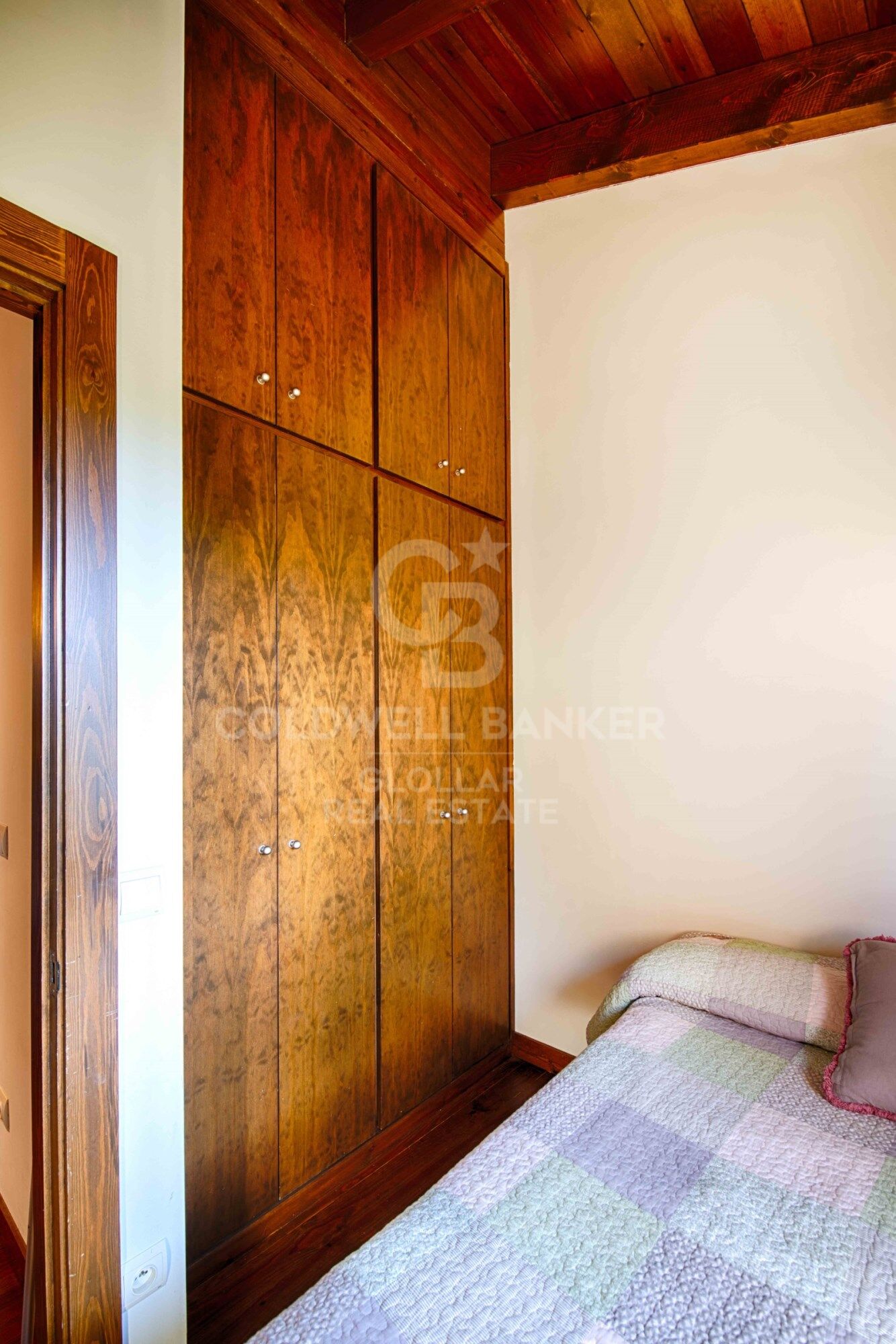 House 3 Bedrooms Sale Bourg-Madame
