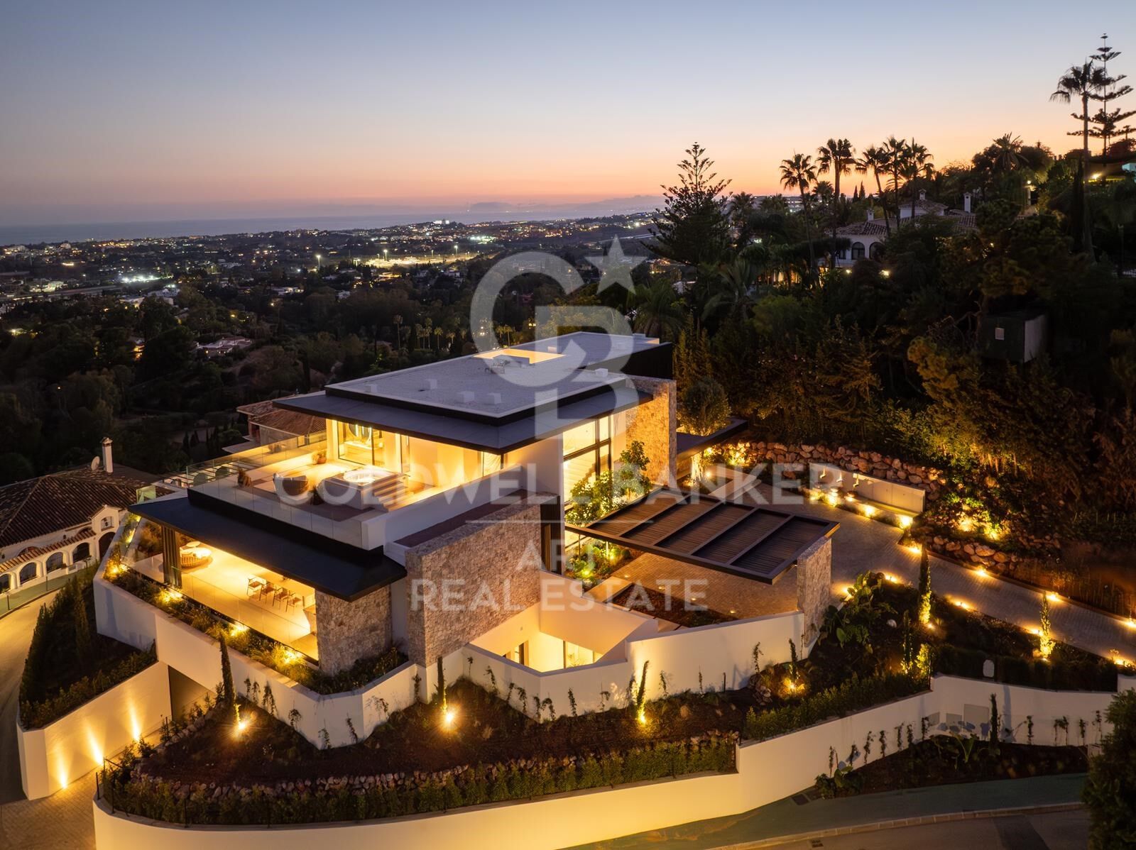 El epítome de la vida de lujo contemporánea en El Herrojo Alto, La Quinta, Benahavís