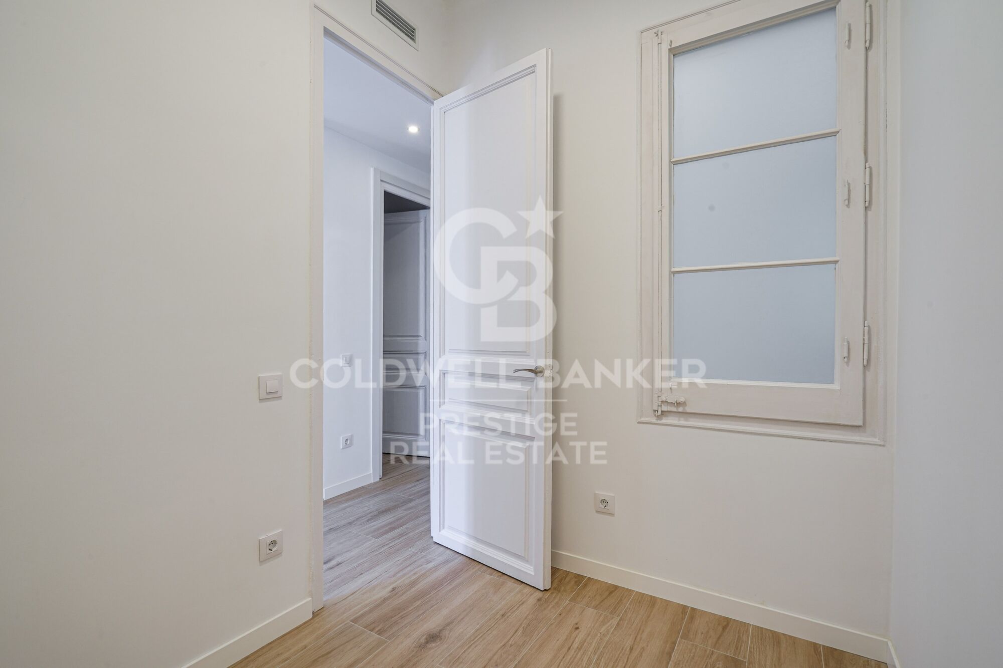 Piso reformado a estrenar en Eixample Esquerra, Barcelona