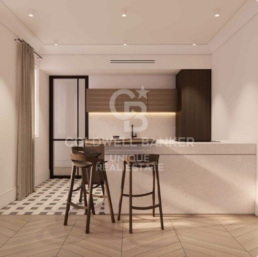 Penthouse de 3 chambres avec terrasse à rénover à Goya, Madrid