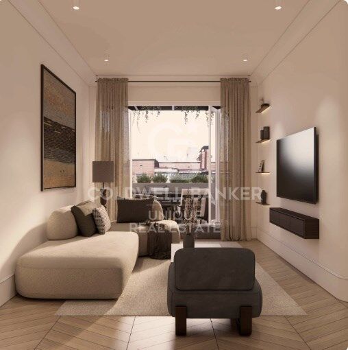 Penthouse de 3 chambres avec terrasse à rénover à Goya, Madrid