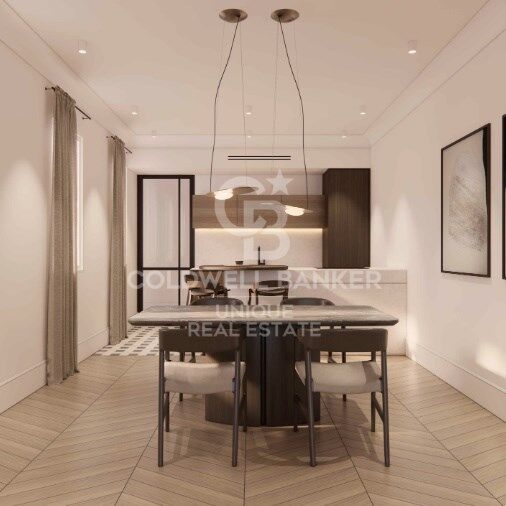Penthouse mit 3 Schlafzimmern und Terrasse zum Renovieren in Goya, Madrid
