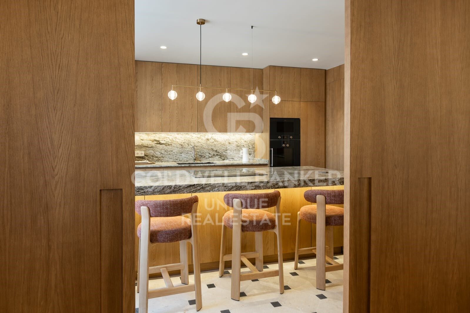 Exclusiva vivienda reformada en Recoletos, Madrid