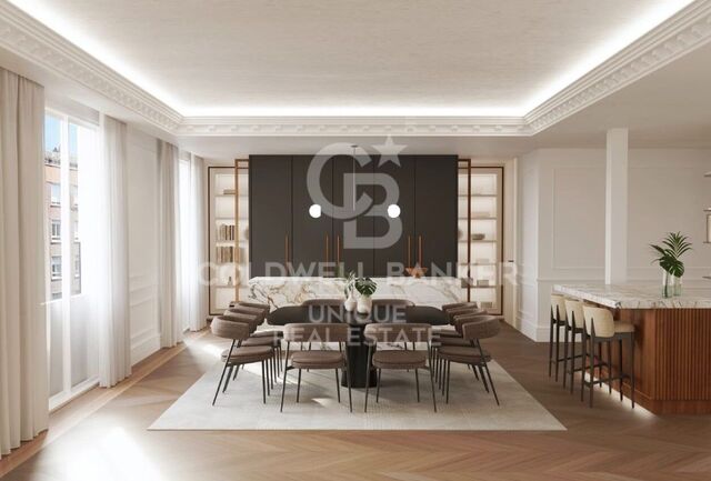 Exclusive renovated property with terrace in Recoletos, Madrid