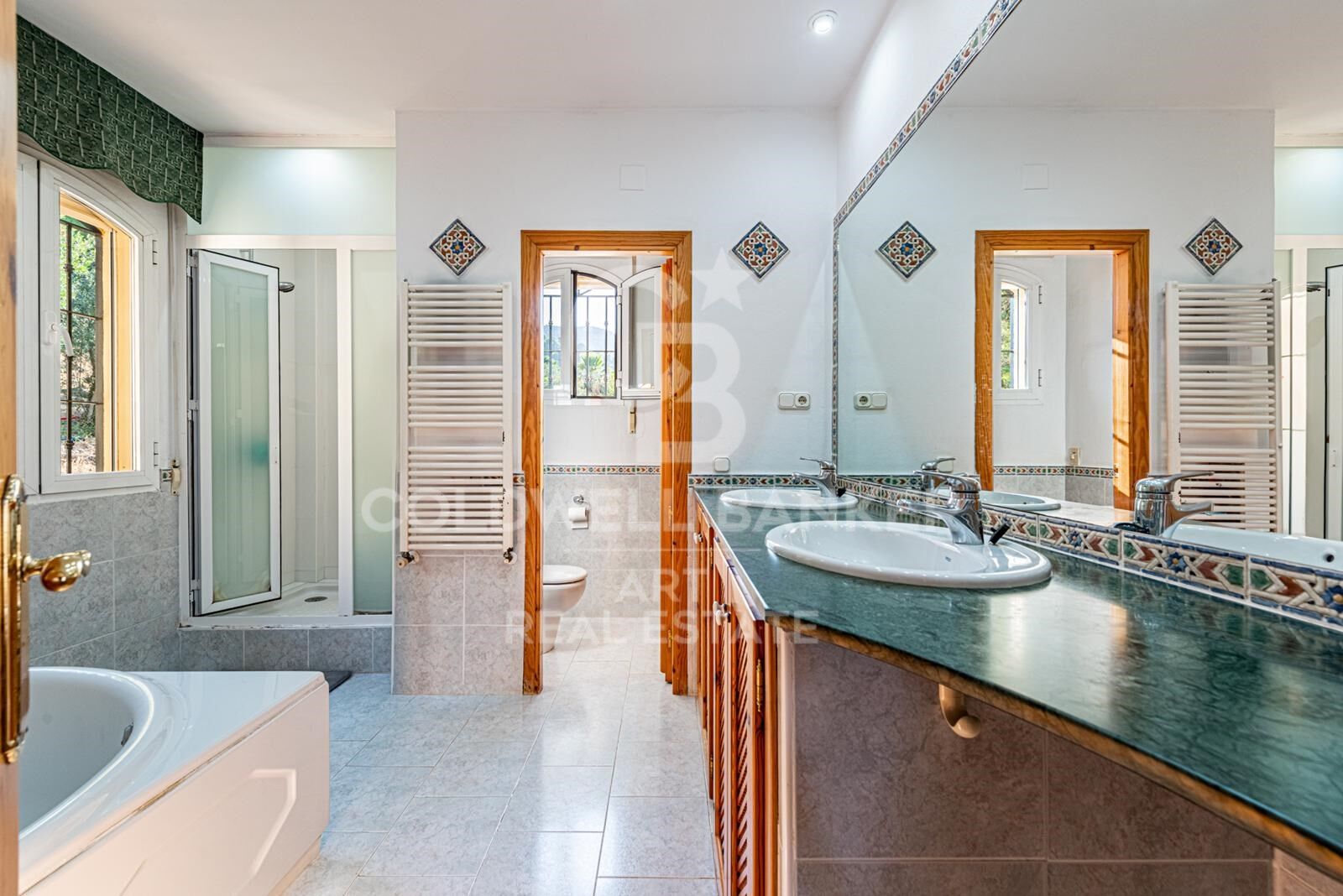 Ein privates Refugium am Fuße des Jabalcuza-Bergs, Alhaurín de la Torre, Costa del Sol