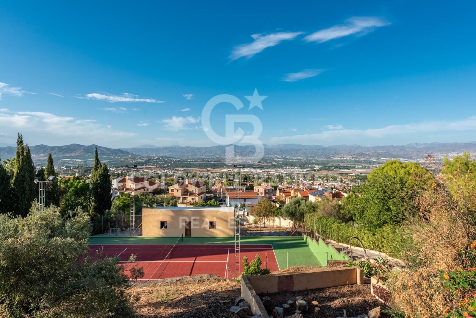 Un santuario privado al pie de la montaña Jabalcuza, Alhaurín de la Torre, Costa del Sol
