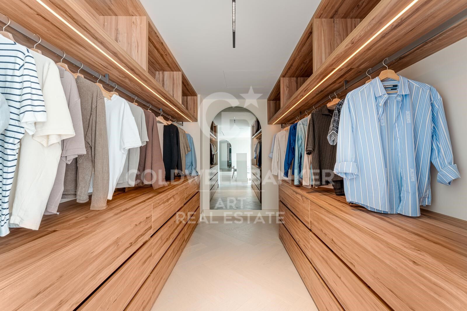 Penthouse duplex élégant avec vue panoramique à Monte Halcones, Benahavís