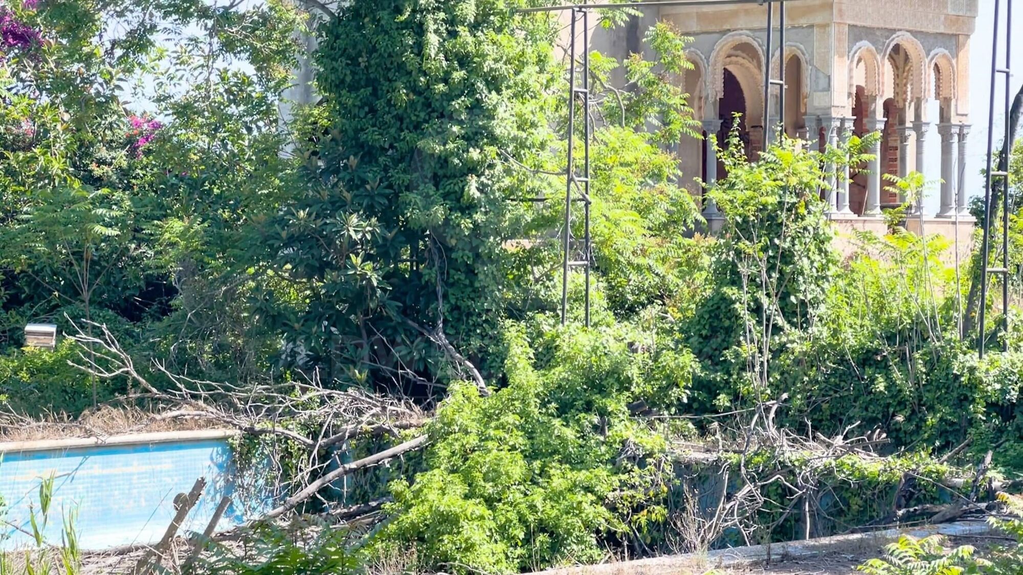 Villa 10 Bedrooms Sale Dénia