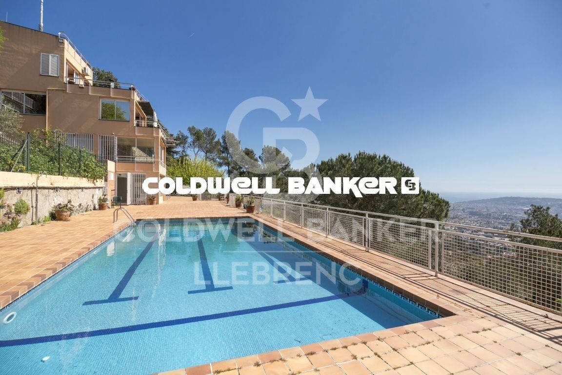 Wonderful house for sale in Vallvidrera with views of Barcelona, a large garden and pool