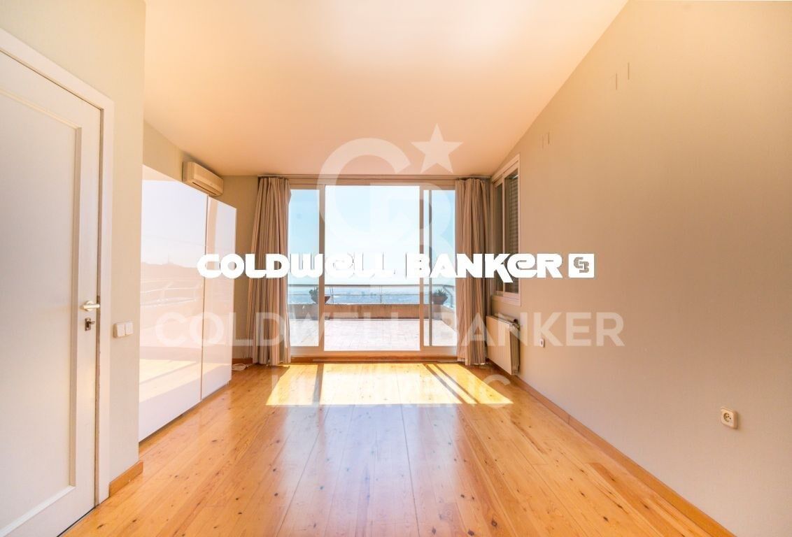 Wonderful house for sale in Vallvidrera with views of Barcelona, a large garden and pool