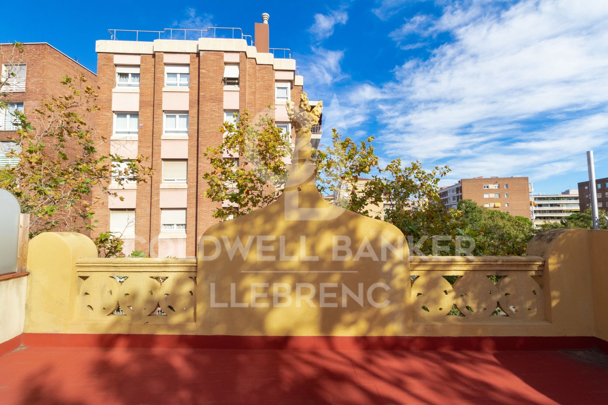 Exclusive modernist residence for sale in Tres Torres