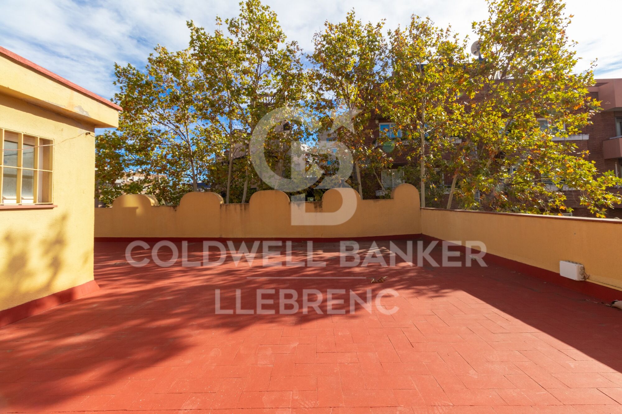 Exclusive modernist residence for sale in Tres Torres