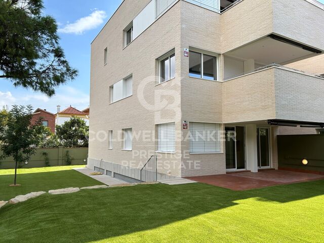 Ground floor of new build 500 metres from the sea