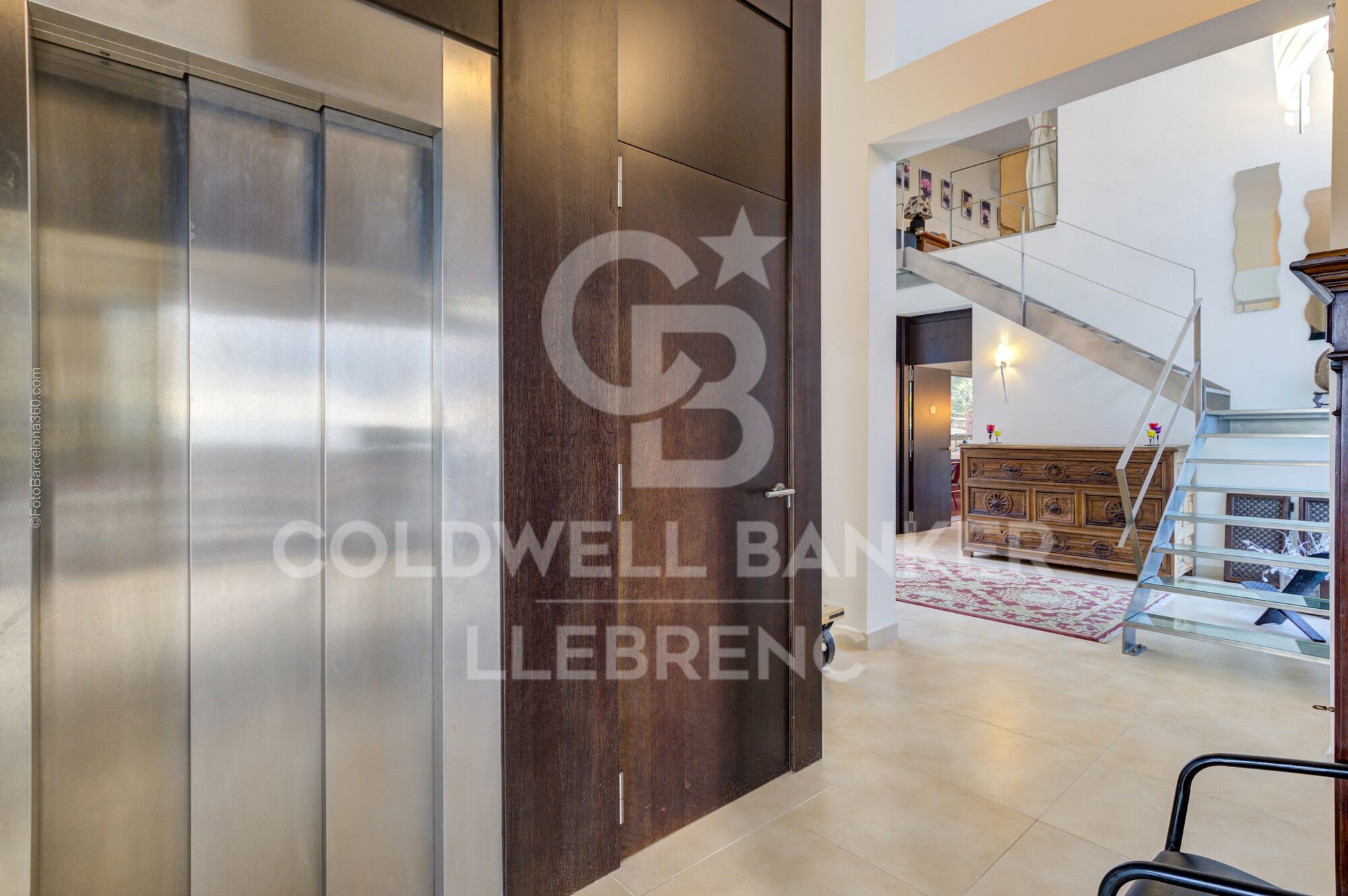 Espectacular casa en venta y alquiler en Vallvidrera con piscina, jardín y terrazas