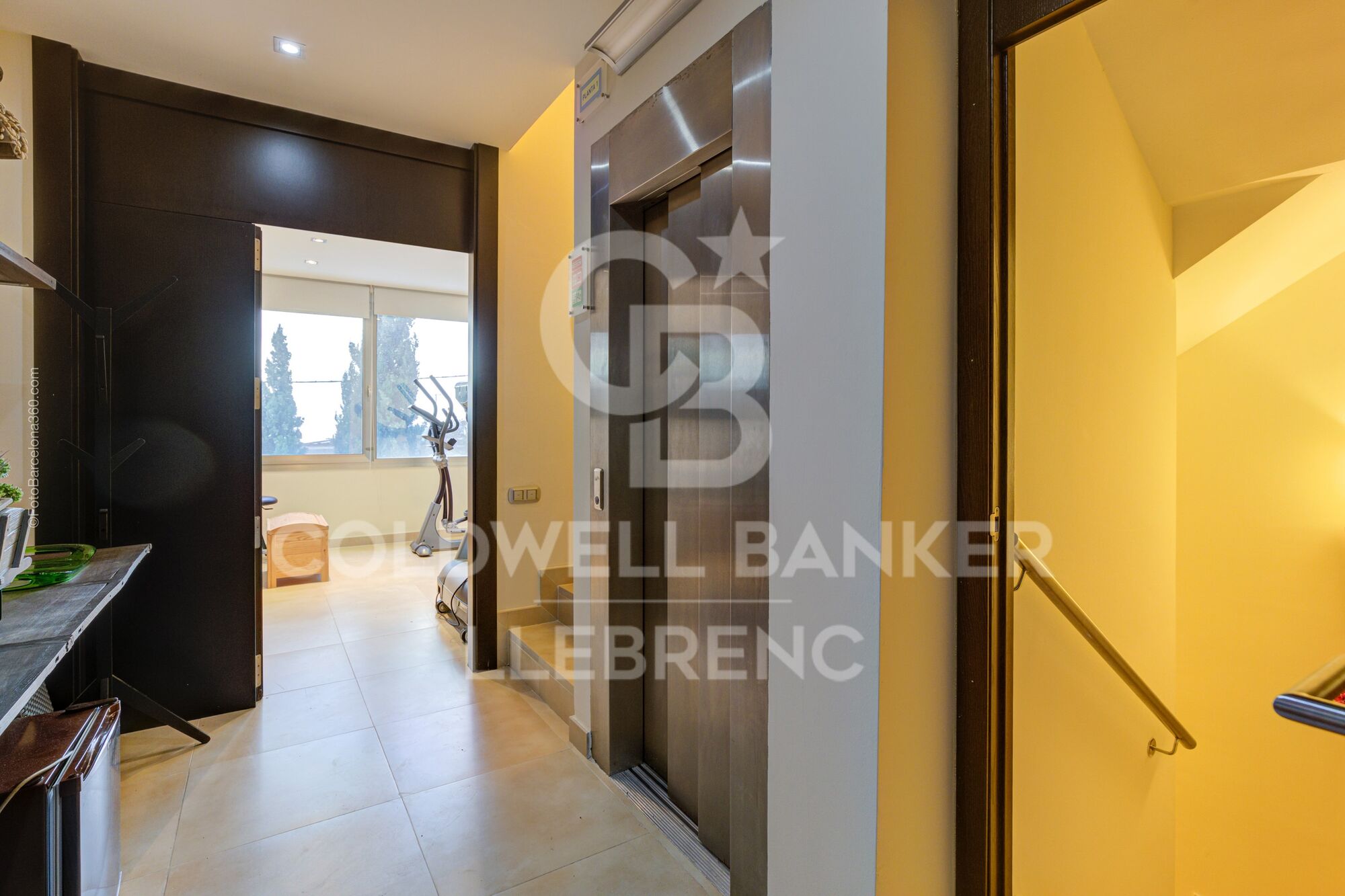 Spectacular house for sale and for rent in Vallvidrera with pool, garden and terraces