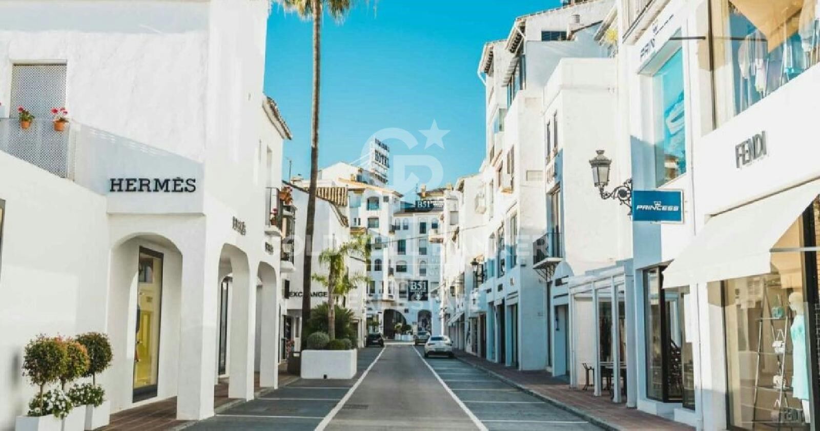Appartement moderne à Villa Marina, Puerto Banús, Marbella