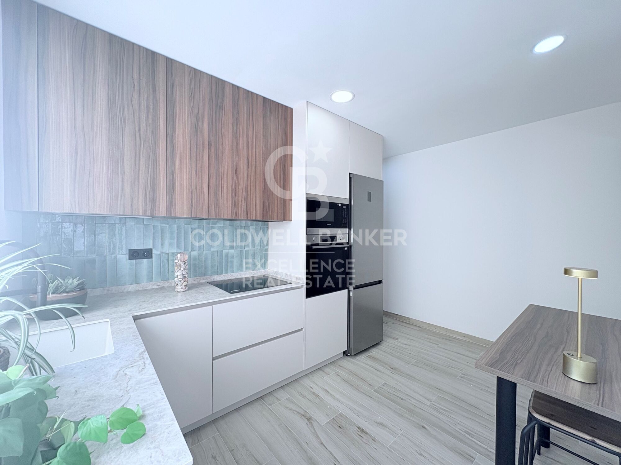 Appartement entièrement rénové à côté de l'Avenida de Francia