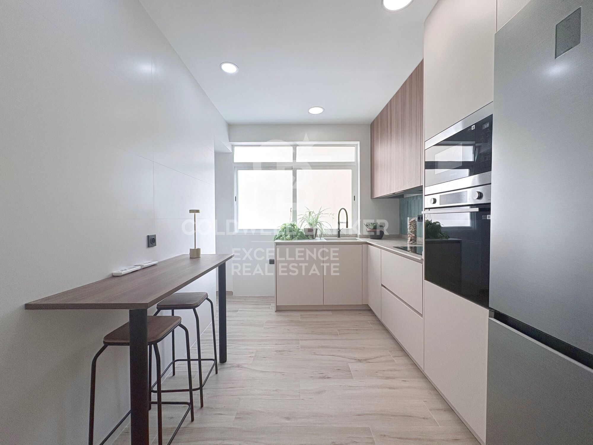 Appartement entièrement rénové à côté de l'Avenida de Francia