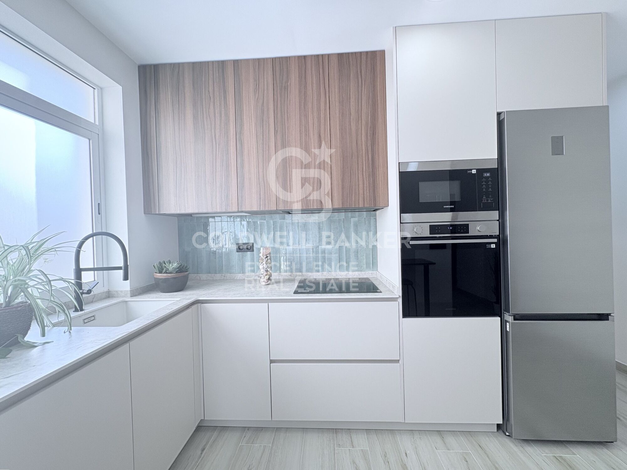 Appartement entièrement rénové à côté de l'Avenida de Francia